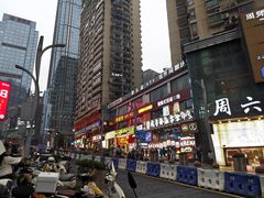 -观音桥步行街