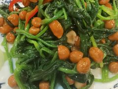 果仁菠菜-伊隆斋(什刹海店)