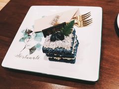 -ZING COFFEE 镜咖啡