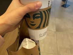 -星巴克(成都东站店)