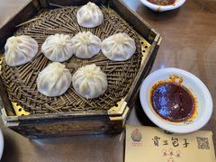 羊肉灌汤小笼包-西安贾三灌汤包·回坊小吃·清真炒菜(北院门总店)
