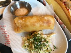 -Pinchy's Lobster & Champagne Bar
