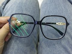 -罗伯特眼镜·蔡司官方授权(罗湖国贸店)