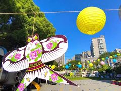 -上海青草地幼儿园