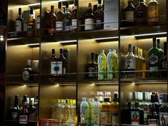 -顽啤熊·酒客酒馆(苏城夜景必选店)