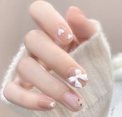 -雪奈传统美甲美睫