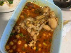 -蛙两只美蛙鱼头火锅(恒茂店)