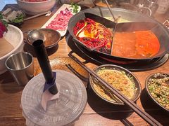 -巴卤社老火锅(财富店)