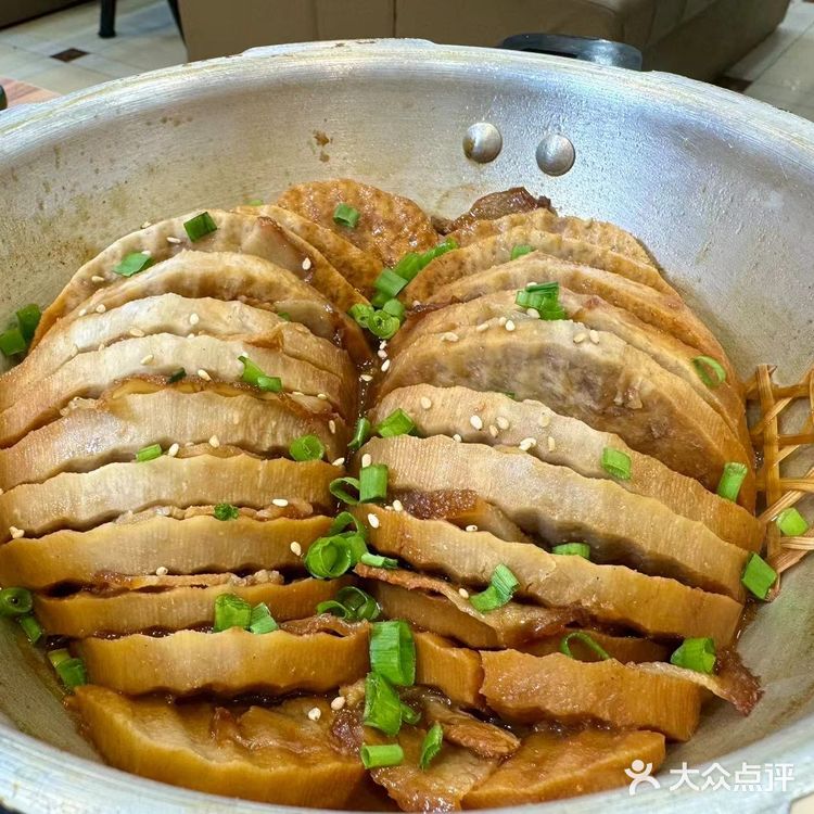 河北承德美食| 围场县 | 老蒙肉饼