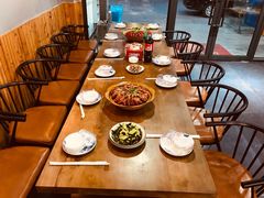 包厢-老谭虾王蟹皇·龙虾·烧烤(蝴蝶湾店)