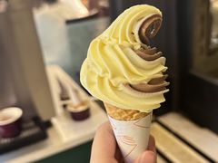 -上海和平饭店维克多咖啡厅 Victor's
