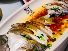 清蒸金鲳鱼-陶然居·重庆菜(解放碑店)