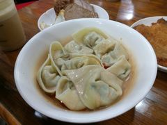 麻酱冷馄饨-潘国仙耳光馄饨(黄家阙路店)