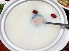 -唐师傅湘西名菜馆(武陵路店)