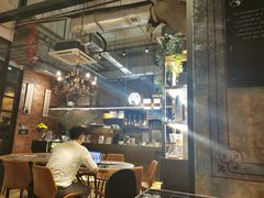 -The Coffee Academïcs(铜锣湾店)