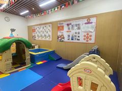 -美国谷斯妈妈早教中心 (陆家嘴店)
