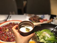 自制酸奶-悦融琥珀·京鲁菜·海味珍品(西单店)