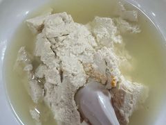 -土砂锅生态山庄·非遗砂锅雅鱼