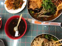 -红鼻子桂林米粉(金唐新光界店)