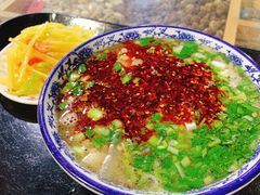 -陇上全荟兰州传统牛肉面(延吉路店)