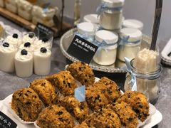 -云朵上的鱼(莘庄店)