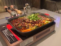 -密苏里·吖咪KTV火吧