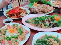 -班赞海鲜市场胖阿姨加工点