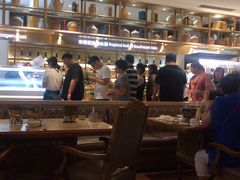 -雍和会海鲜姿造自助(湖东路店)