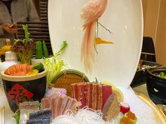 -皇马海口湾海景酒店(万绿园秀英港店)