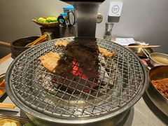 -草家酱蟹炭火烤肉店(珲春南路一店)