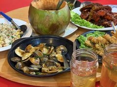 -大树下海鲜饭店