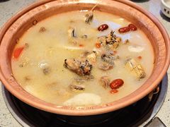 -菌之家·专业纯野生菌火锅·特色炒菌