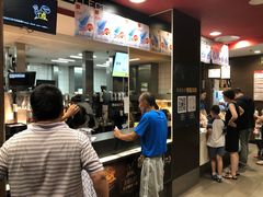 -麦当劳(展览路店)