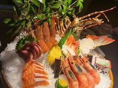 -花潮料理艺食馆(成都万象城店)