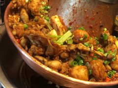-老佛爷炭火蛙锅直营(清滨路总店)