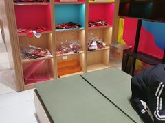 -上海书城(福州路店)