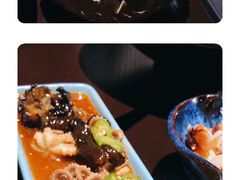 -八月美食小馆(银泰城总店)