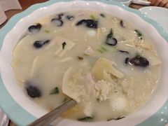 -春水锅贴·传统鲁菜(大明湖店)