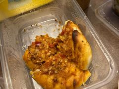 蒜香油馍-叁宝烤肉• 西安烧烤(太乙路店)