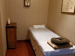 -裕和堂中医推拿艾灸(太古汇臻品店)