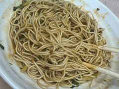 -肥肥虾庄·金牌油焖大虾(东湖欢乐谷店)