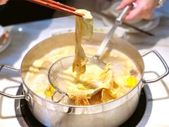 炸腐皮-为什么牛潮汕牛肉火锅(中信广场店)