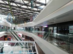 -易生活购物公园