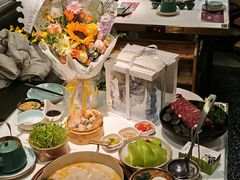 -洪氏嗨捞·猪肚鸡火锅(阳光天地店)