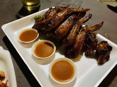 -东海岸人工湖美食村