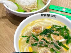 -蒙自源米线大王(花园城商场店)