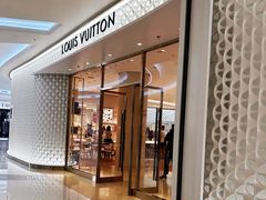 -LV路易威登(海信广场店)