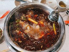 -肖肖酸萝卜鱼火锅(总店)