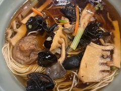 -重元寺香积厨素斋馆