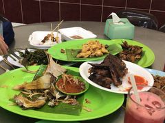 -明记烧鱼美味店